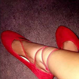 Red American Eagle Flats